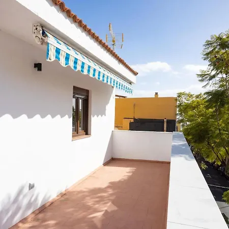 Ek Perez Cáceres Apartman *